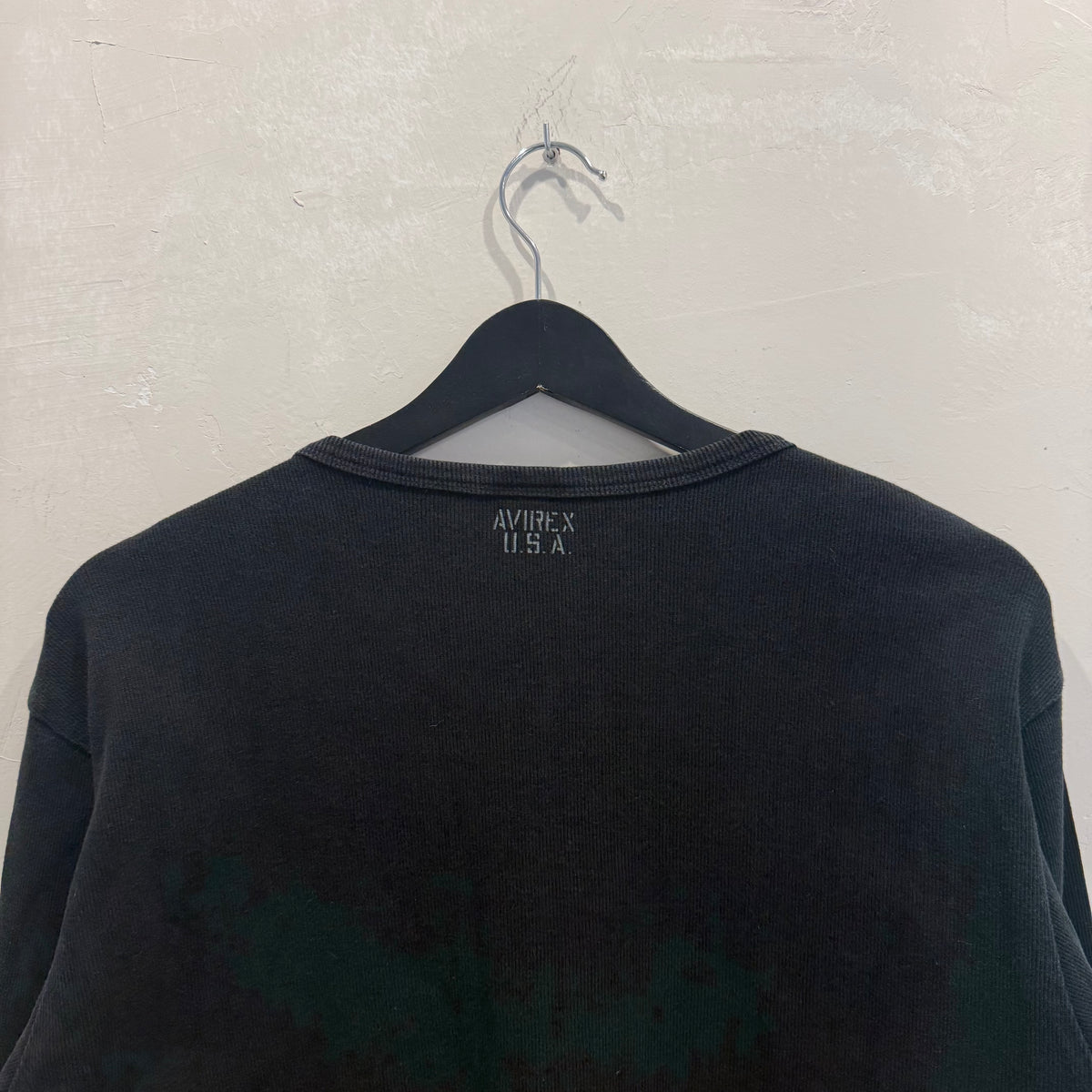Avirex Thermal V neck