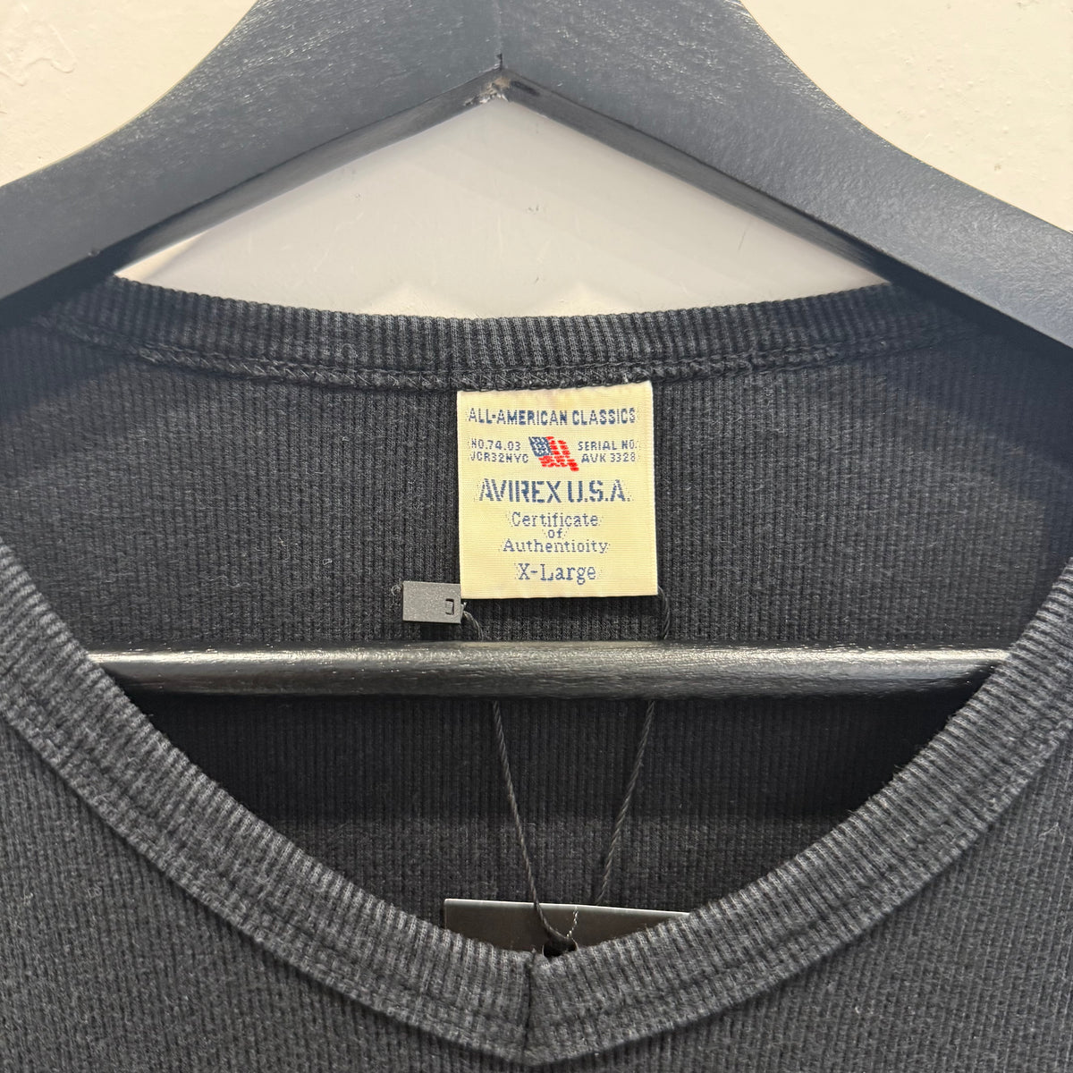Avirex Thermal V neck