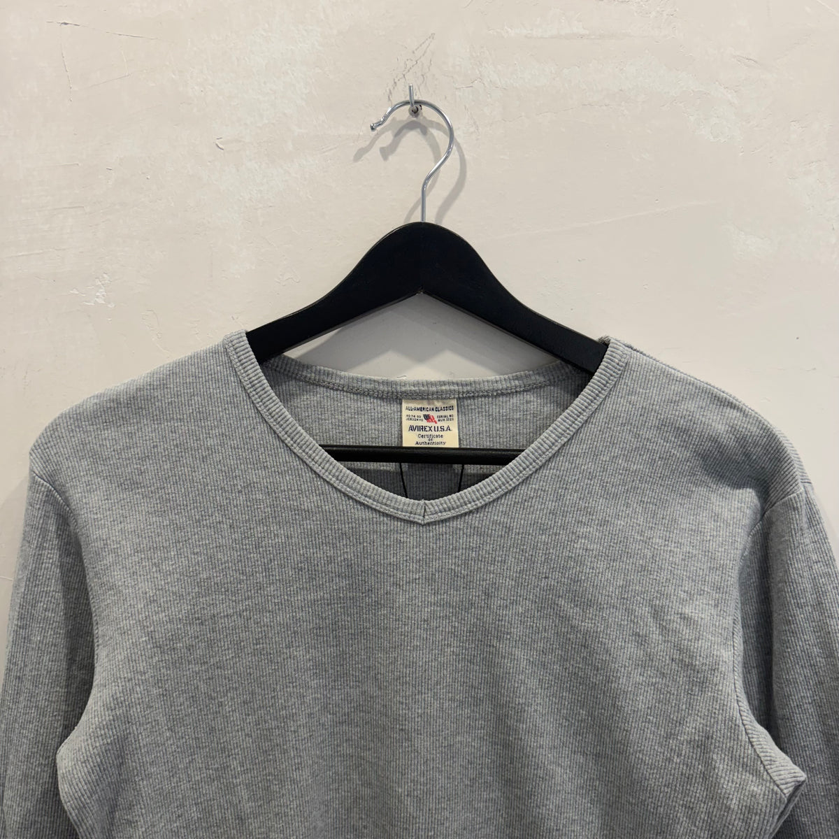 Avirex Thermal V neck