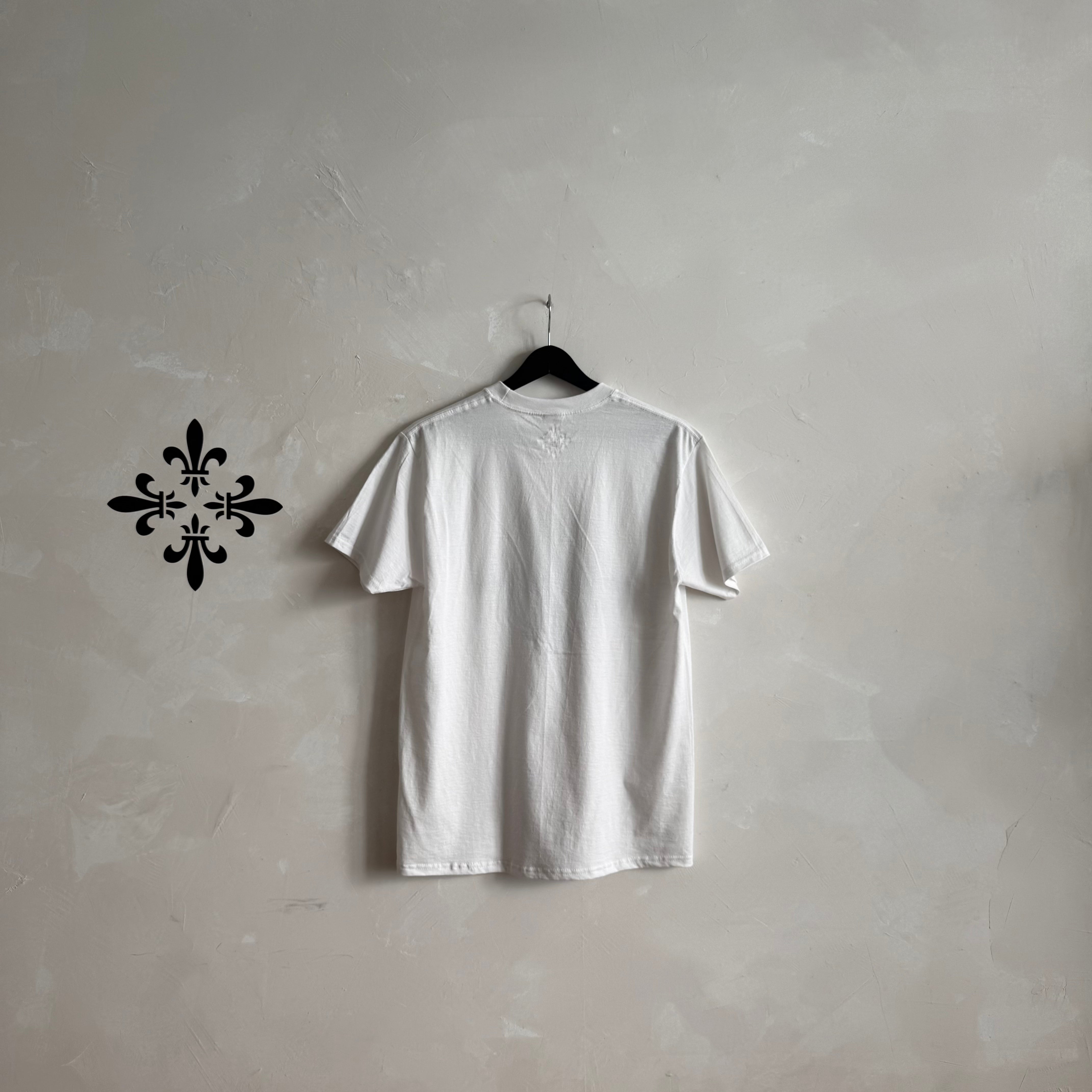 THE LOGO TEE