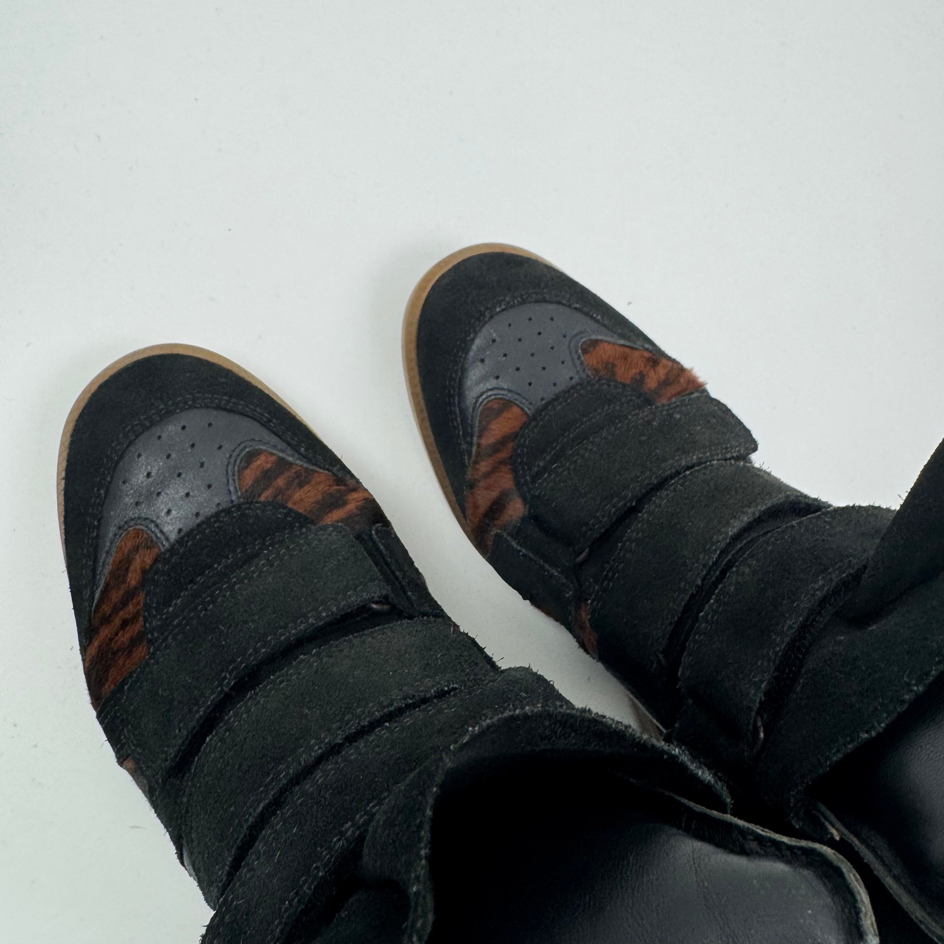 Isabel Marant Bekett Sneakers – Tiger Pattern Size 38