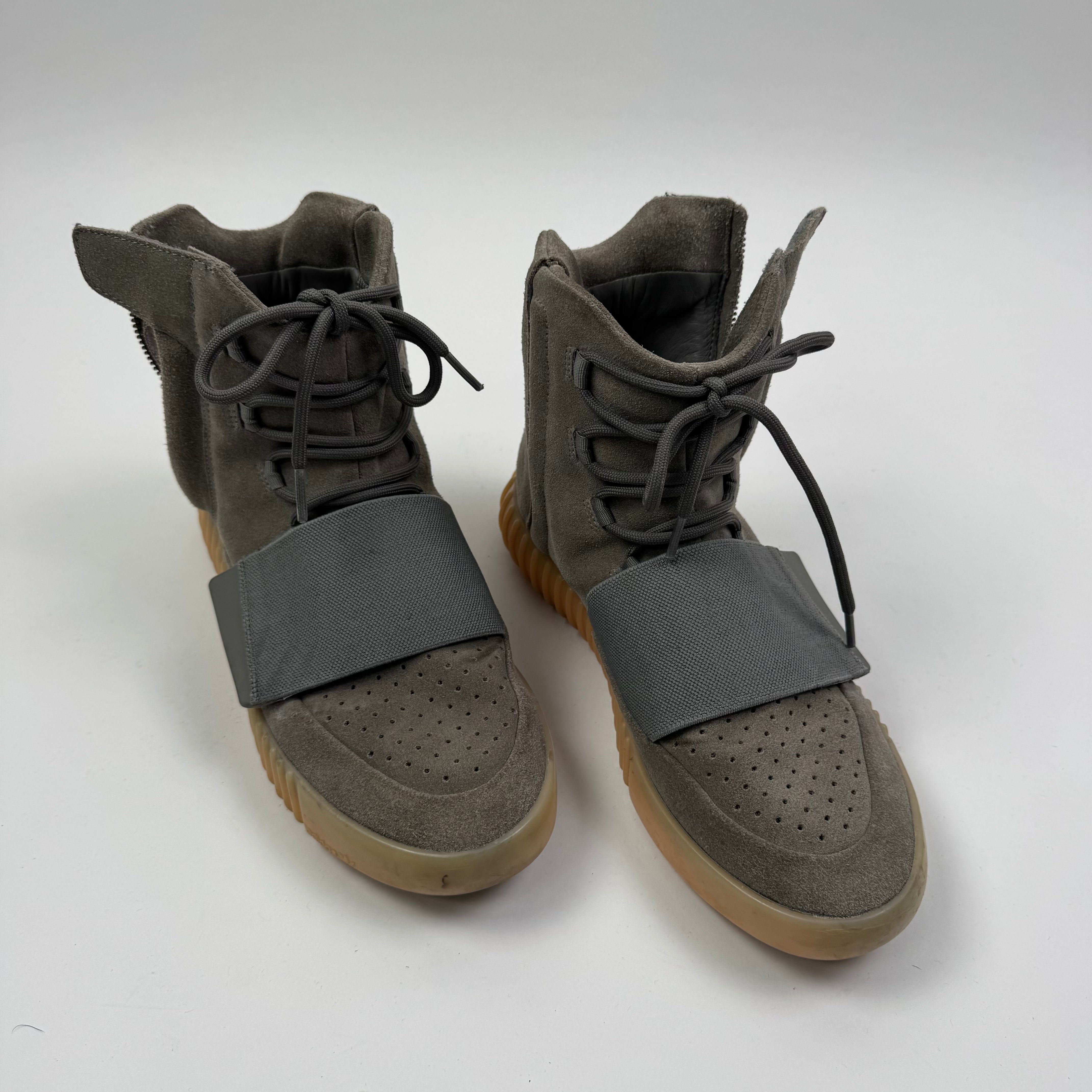 Yeezy 750 Gum Sole Size 42